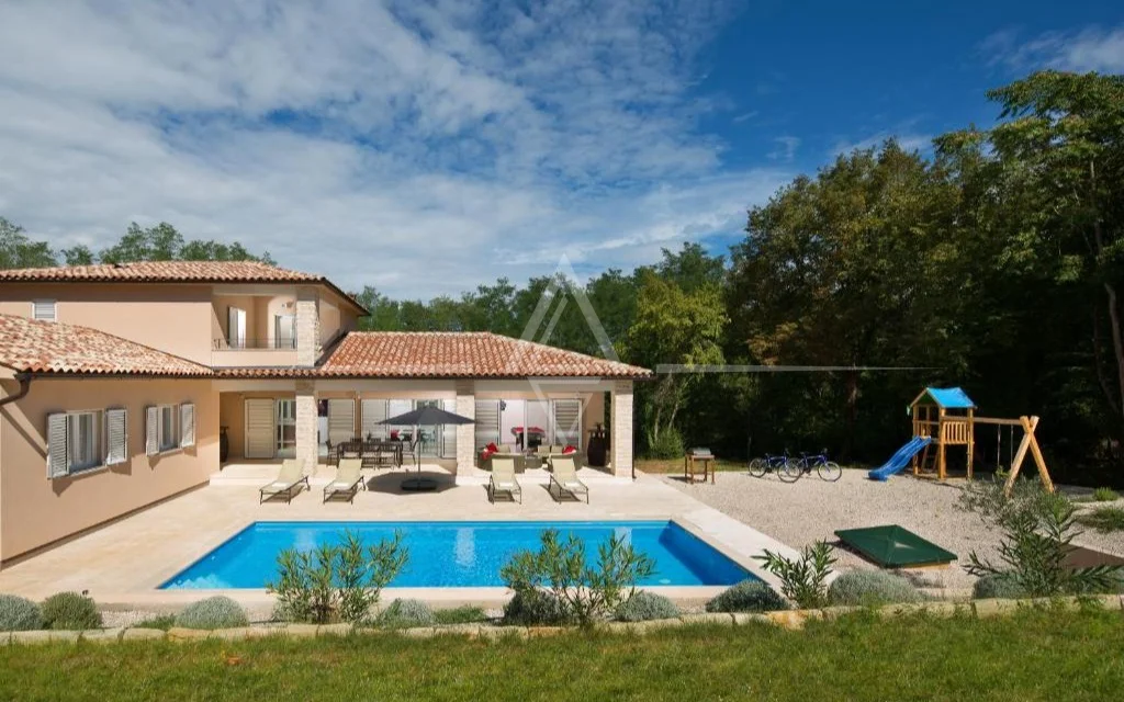 Labin, Istria: Private villa with wellness amenities for sale