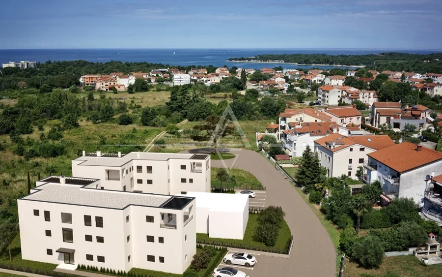 Istria, Poreč – Modern three-room apartment near the popular beach